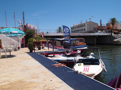 LosBarkitos d' Empuriabrava - MarinaFerry - Roses thumb 5